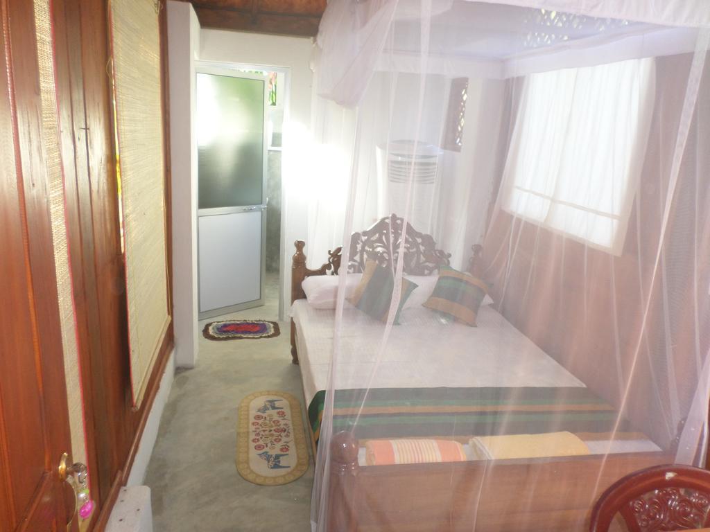 Appartamento Gold Ocean House Dikwella Esterno foto