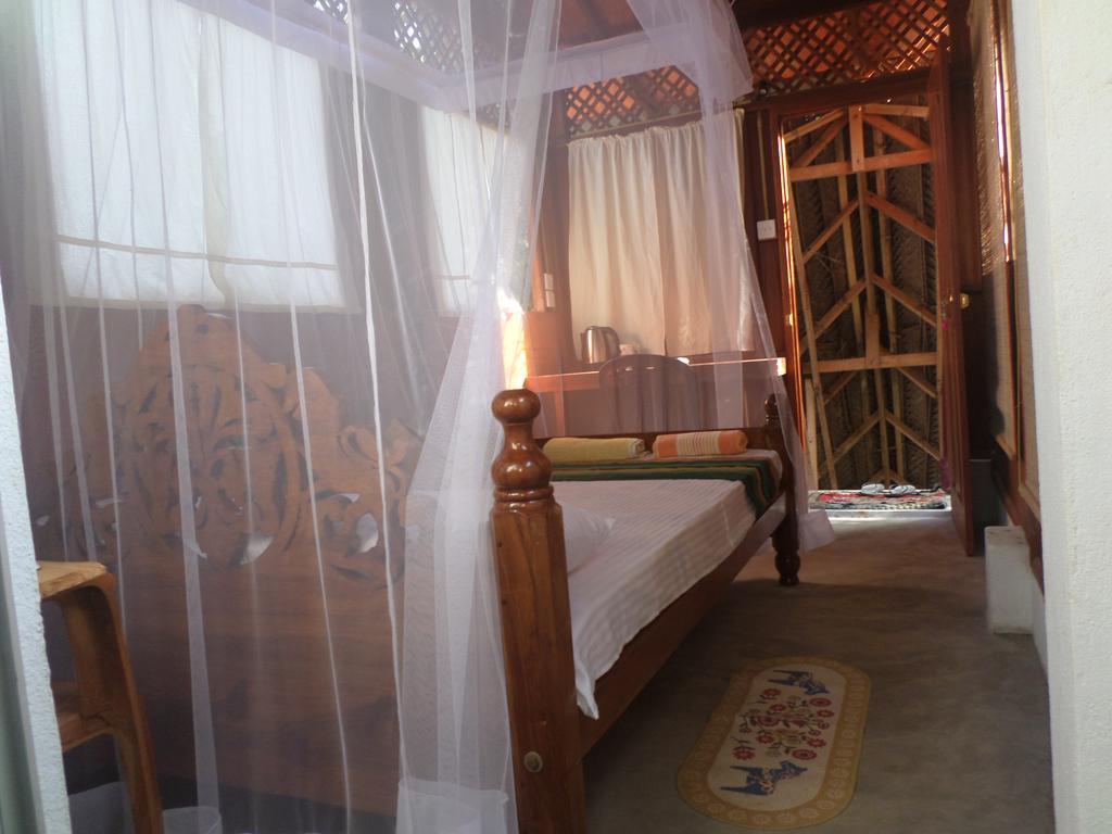 Appartamento Gold Ocean House Dikwella Esterno foto