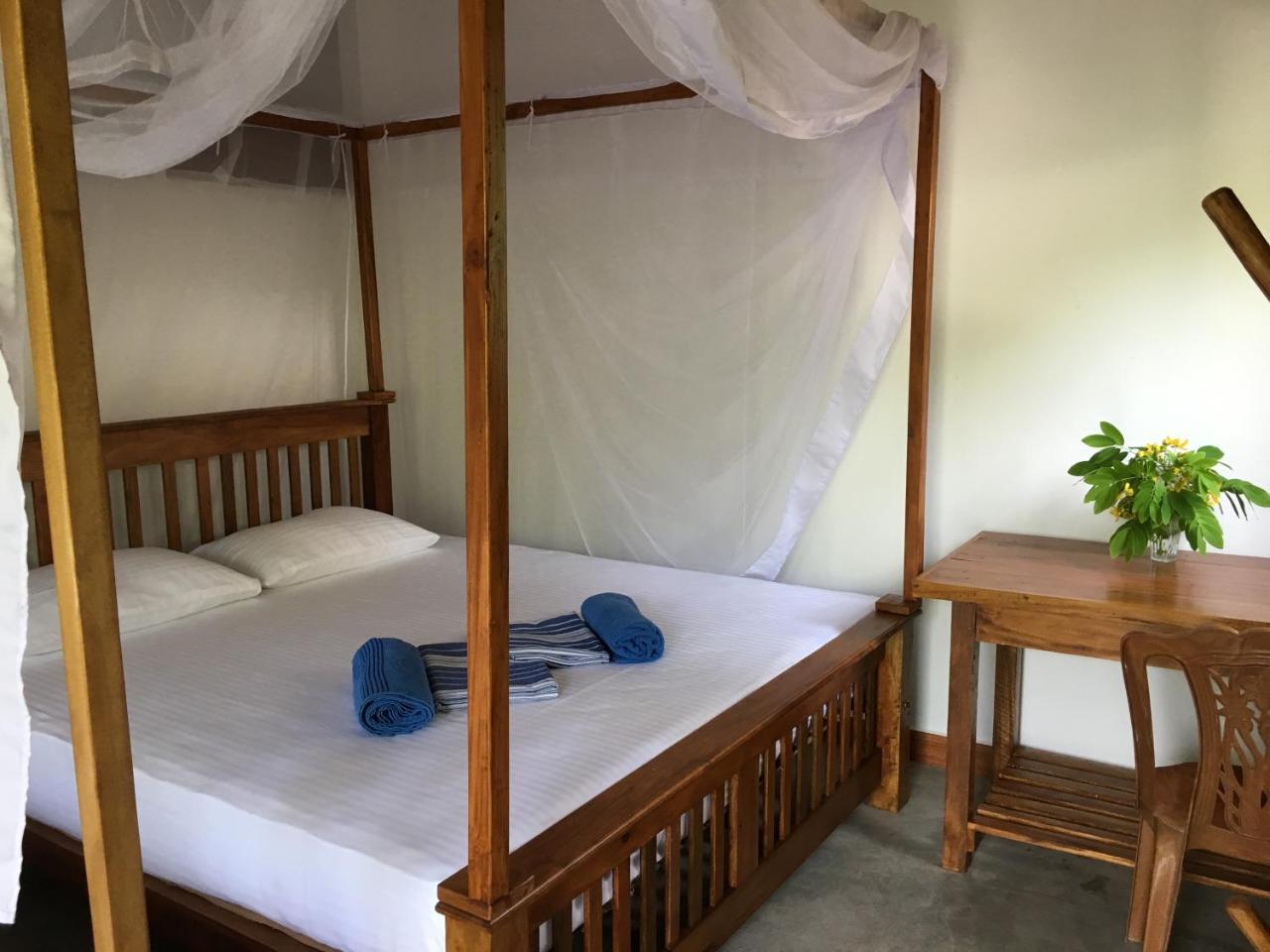Appartamento Gold Ocean House Dikwella Esterno foto